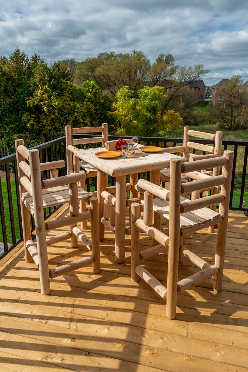 Leisurecraft 36" Square Bistro Table Set