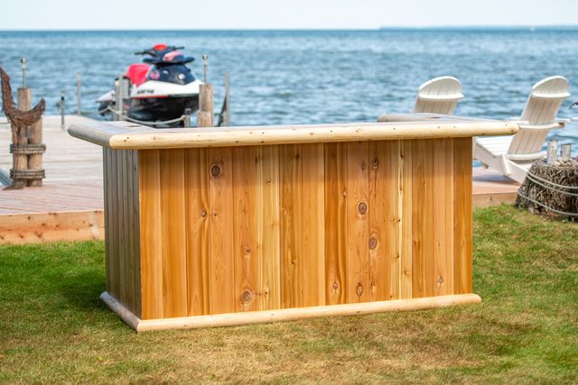 Leisurecraft Tropical Paradise Log Tiki Bar Set