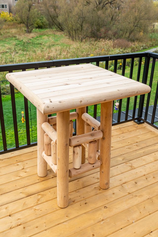 Leisurecraft 36" Square Bistro Table Set